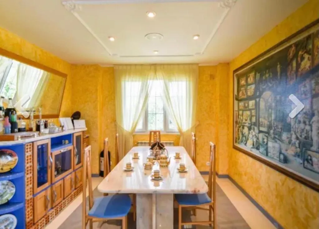 Villa Tranquila Con Piscina Y Jardin 